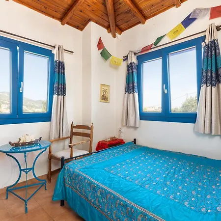 Apartment Michalis *